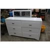 Image 1 : White 6 Drawer Dresser w/Mirror