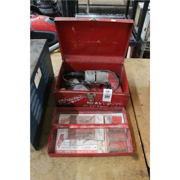 Milwaukee Electric Screw Shooter
