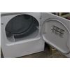 Image 3 : Maytag Clothes Dryer