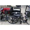 Image 1 : Wheelchair