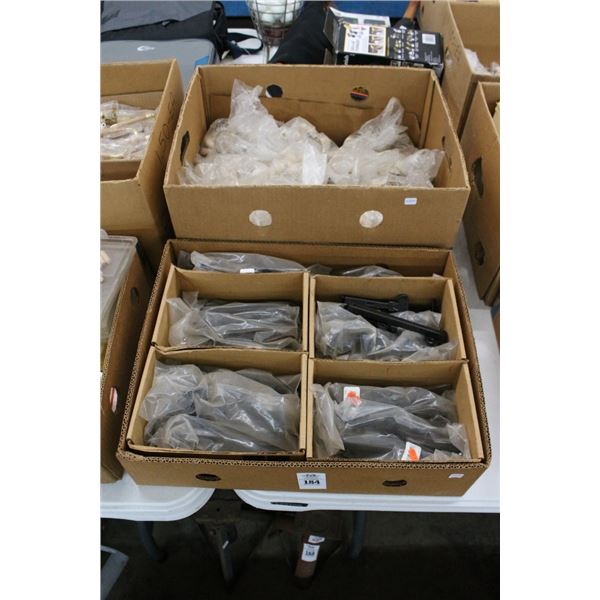 Boxes 2 w/Door Pulls, Hardware