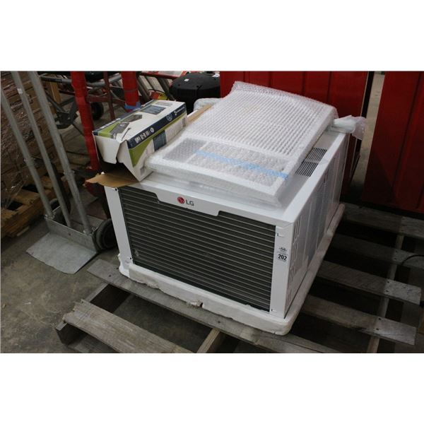 LG Room A/C  Unit - Appears New w/Timer
