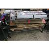 Image 1 : Metro 2 Shelf Cart