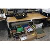 Image 1 : Adjustable Height Worktable