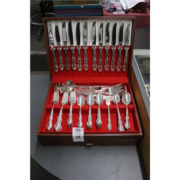 Silverplate Utensil Set w/Box