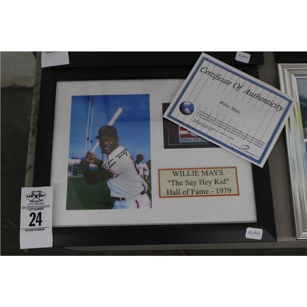 Willie Mays Autographed Photo w/COA