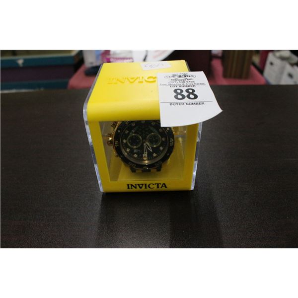 Invicta Man's Gold Dive Watch Large Face w/Box