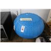 Image 1 : Round Blue Wicker Ottoman