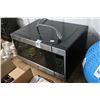 Image 2 : GE  SS  M/W  Oven