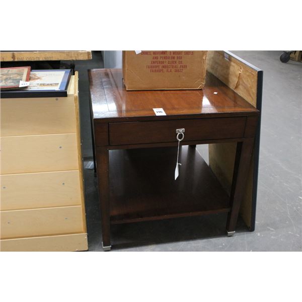 Mahogany Large End Table w/Drawer