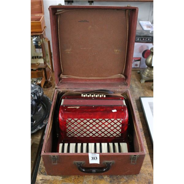 Caneramo Accordian w/Case