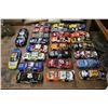 Image 1 : 26-Die Cast Collector Race Cars - 26 X $