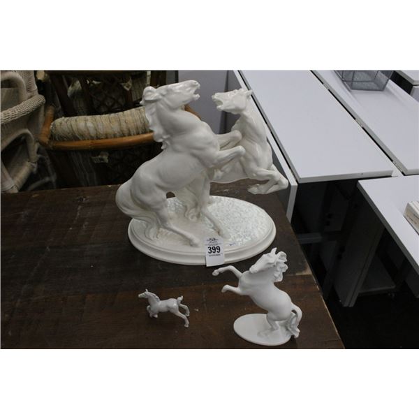 Kyser/Other Porcelain/Cast Horse Décor - 3
