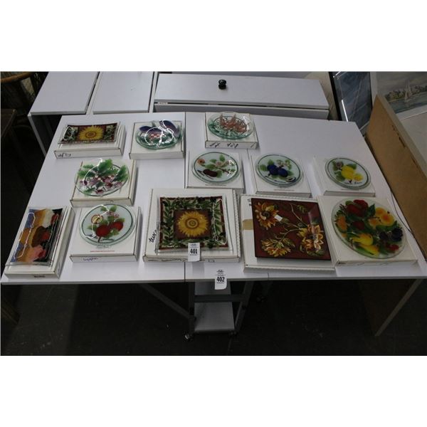 Peggy Carr/Asst. Art Glass Floral Dishes - 12