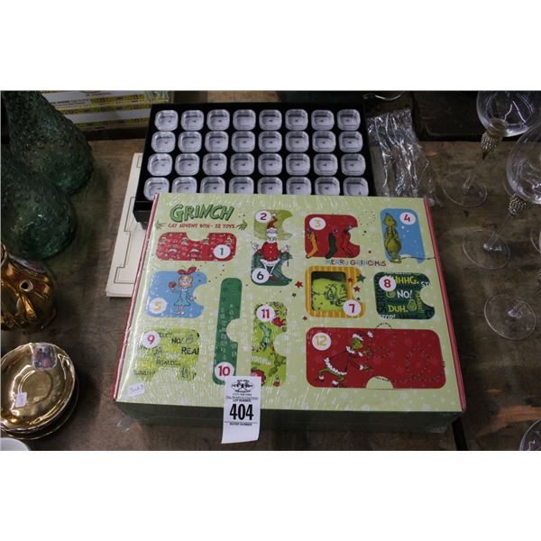 Grinch Cat Advent Box w/Pill Boxes