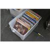 Image 2 : Tub w/Vinyl Record Albums