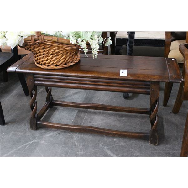 Mahogany Hall Bench w/Spun Legs