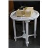 Image 1 : White Painted Round Table