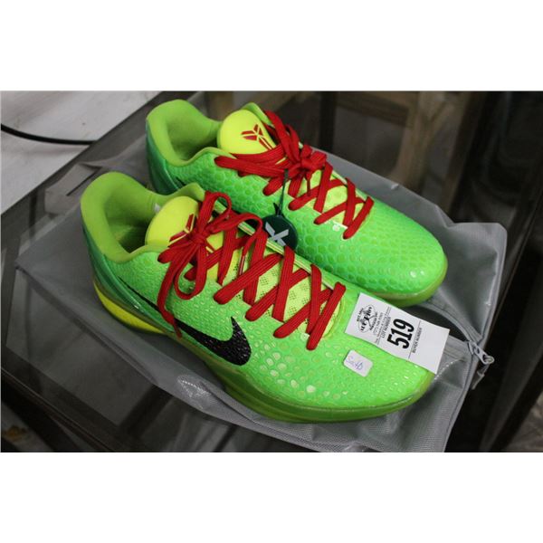 Nike Zoom Size 12 Sneakers w/Bag - Appear New