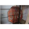 Image 1 : Metal Stop Sign