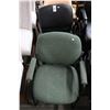 Image 1 : Black/Green Padded Office Side Chairs - 3