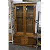 Image 1 : Maple Rifle Cabinet