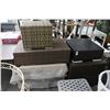 Image 1 : Wicker Patio Table Blocks - NEW - 7
