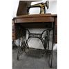 Image 2 : Vintage Singer Cast Base Sewing Machine Worktable