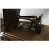 Image 3 : Vintage Singer Cast Base Sewing Machine Worktable