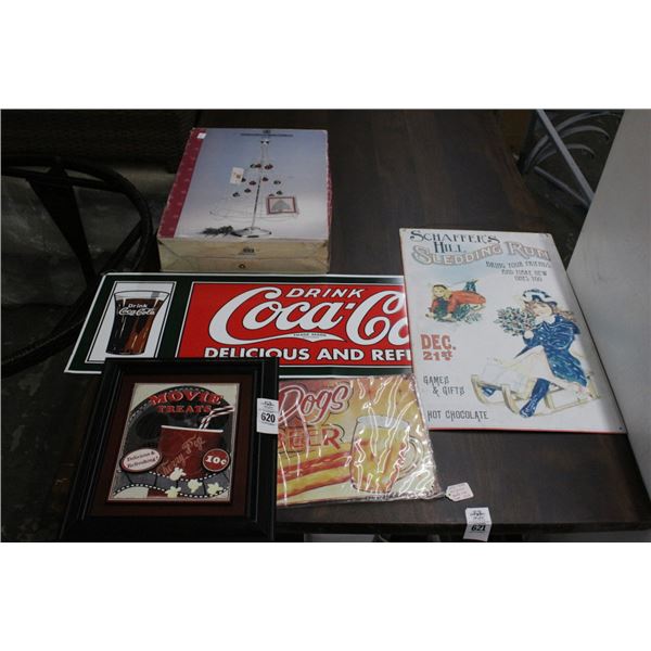 Coca Cola/Other Advertising Tins 4, Decorator Christmas Tree