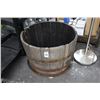 Image 1 : Whiskey Barrel Planter