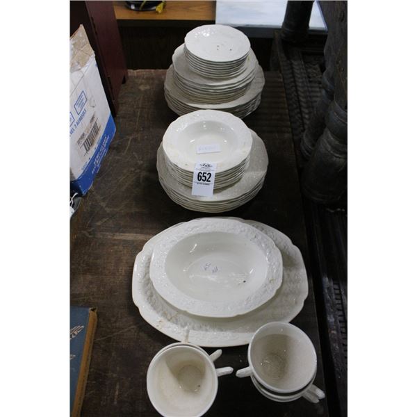 Florentine White China