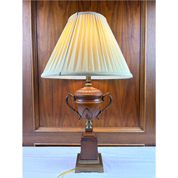 Dimmable Bombay Table Lamp