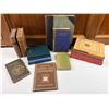 Image 1 : Vintage Clock Books
