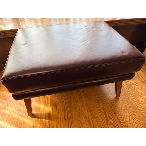 Ottoman/Footstool