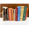Image 1 : Fiction Book Lot