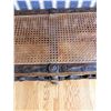 Image 4 : Ornately Carved Wooden Bench