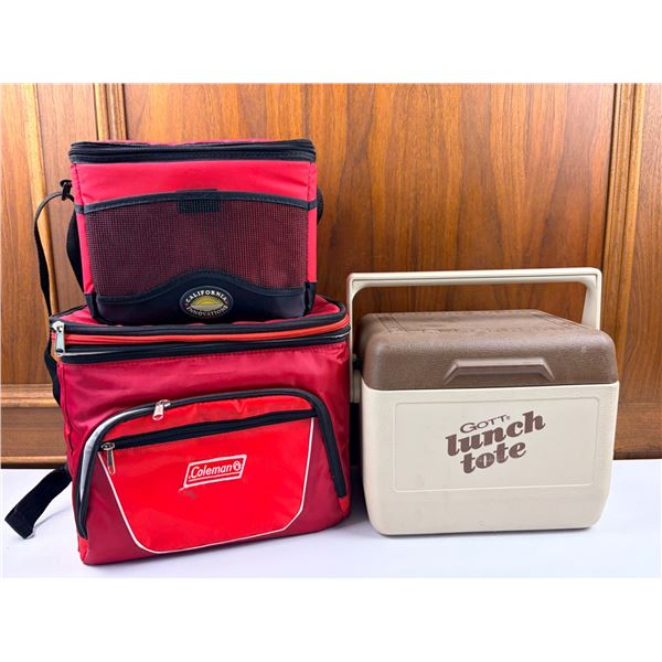 Cooler Bags & Lunch Totes
