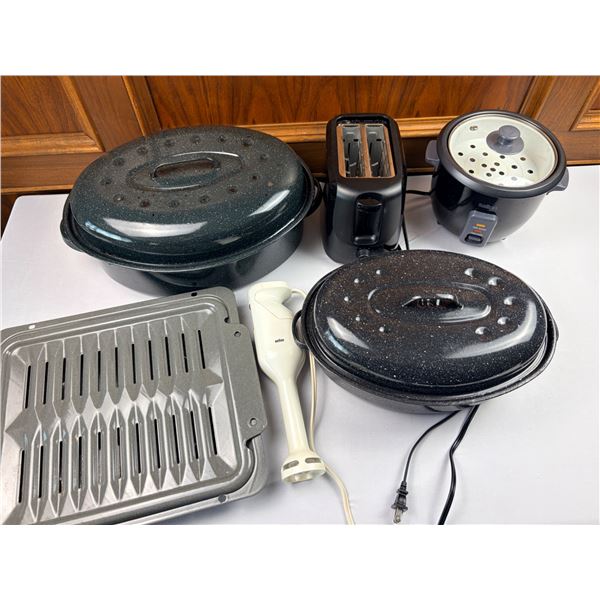 Kitchen Cookware & Appliances