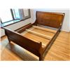 Image 1 : Wooden Queen Sleigh Bed