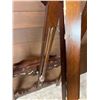 Image 6 : Elegantly Carved Wooden Easel