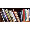 Image 1 : Destination Book Lot