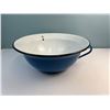 Image 1 : Enamaled Wash Basin