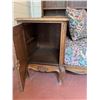 Image 4 : Vintage Library Sofa