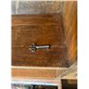 Image 8 : Vintage Library Sofa