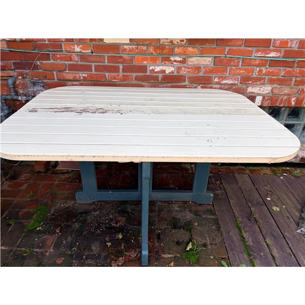 Drop-Leaf Patio Table