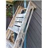Image 3 : 8' Folding Ladder