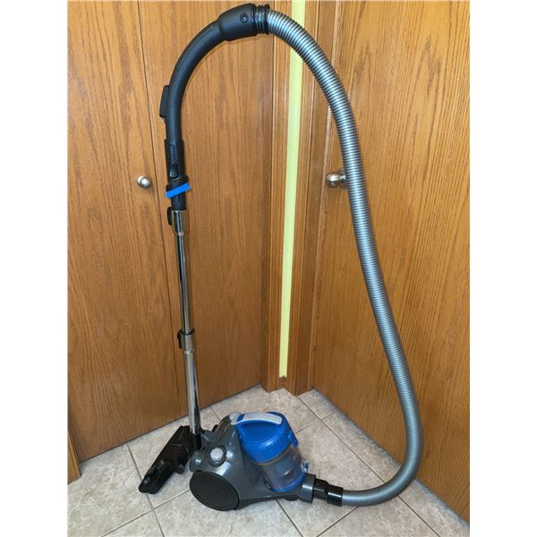 Eureka Bagless Canister Vacuum Cleaner with Attachment