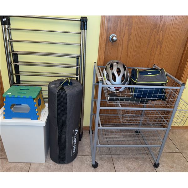 Storage Items and Accessories Including LightSpeed Mat