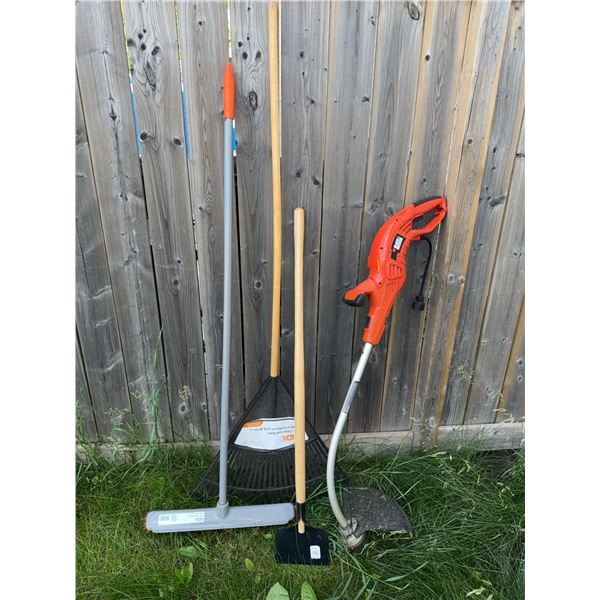Outdoor Yard Tools Lot With Black+Decker Trimmer